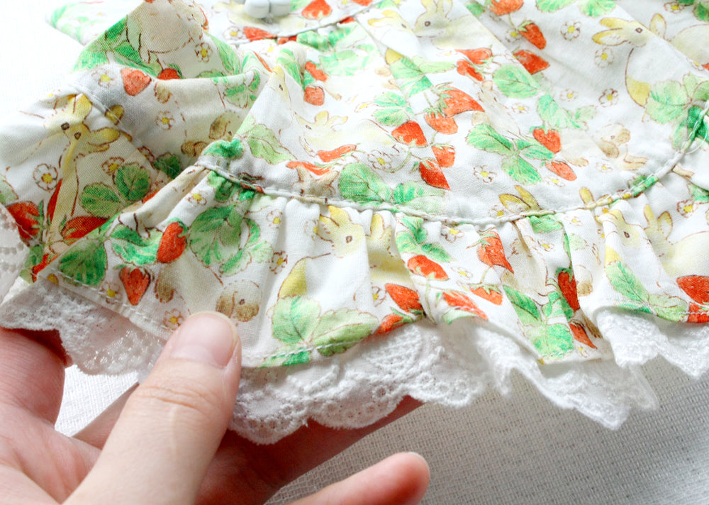 {{product_title}} - Cookies Wagging Friends Boutique