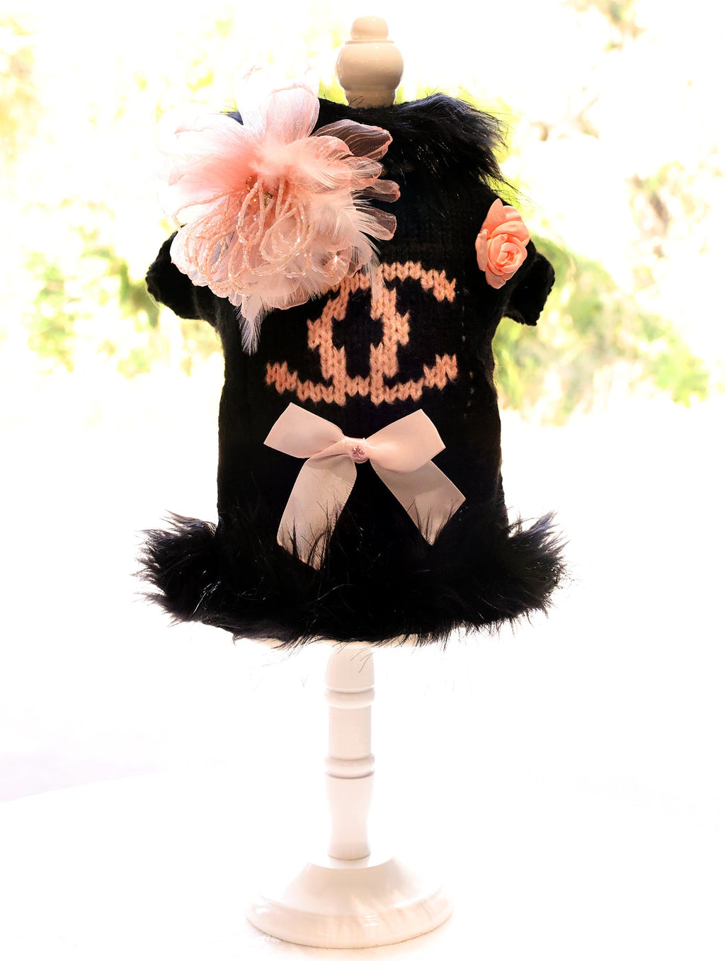 {{product_title}} - Cookies Wagging Friends Boutique