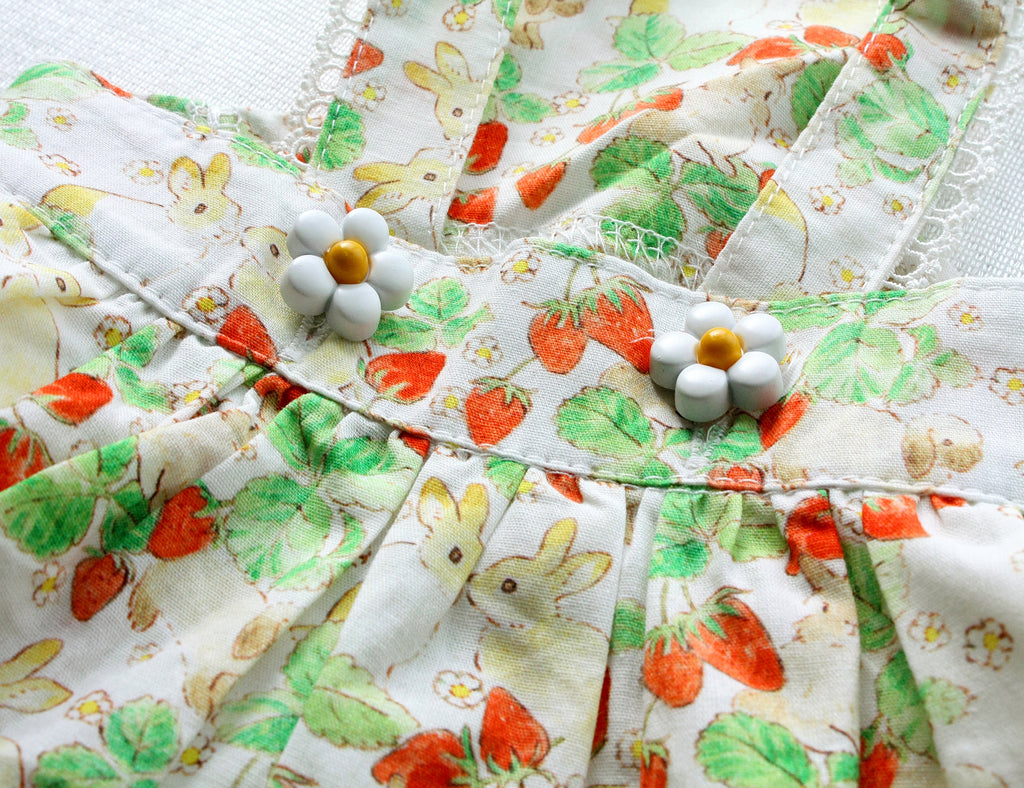 {{product_title}} - Cookies Wagging Friends Boutique