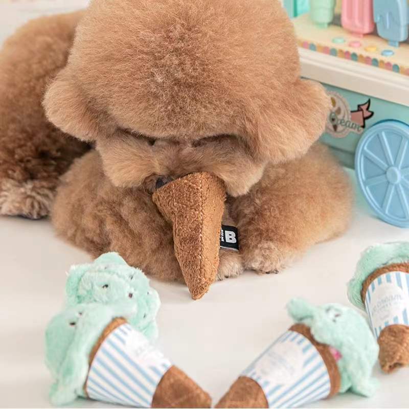 {{product_title}} - Cookies Wagging Friends Boutique