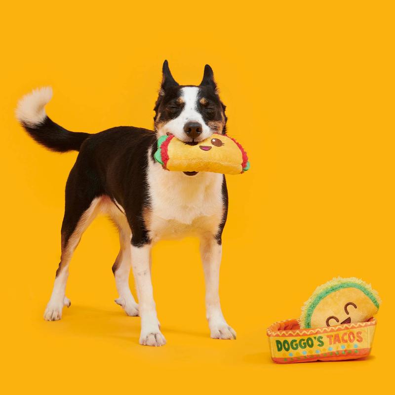 {{product_title}} - Cookies Wagging Friends Boutique
