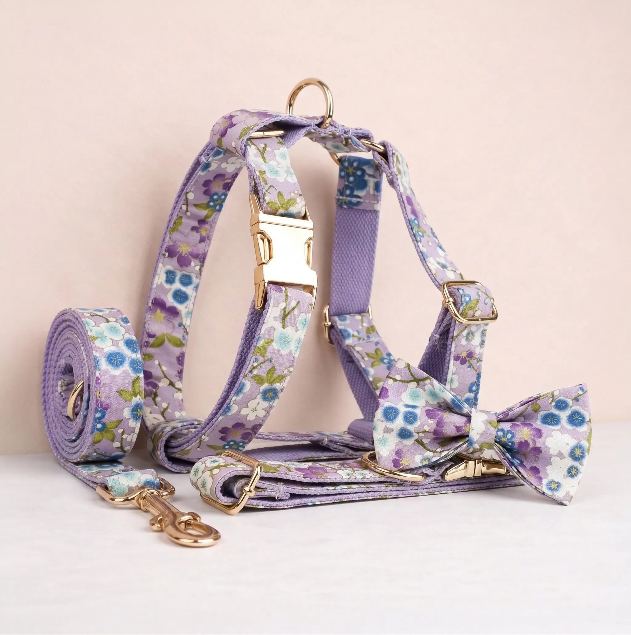 {{product_title}} - Cookies Wagging Friends Boutique