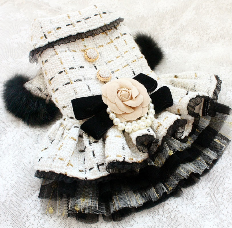 {{product_title}} - Cookies Wagging Friends Boutique