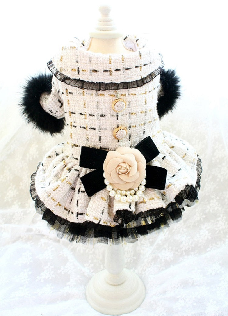 {{product_title}} - Cookies Wagging Friends Boutique