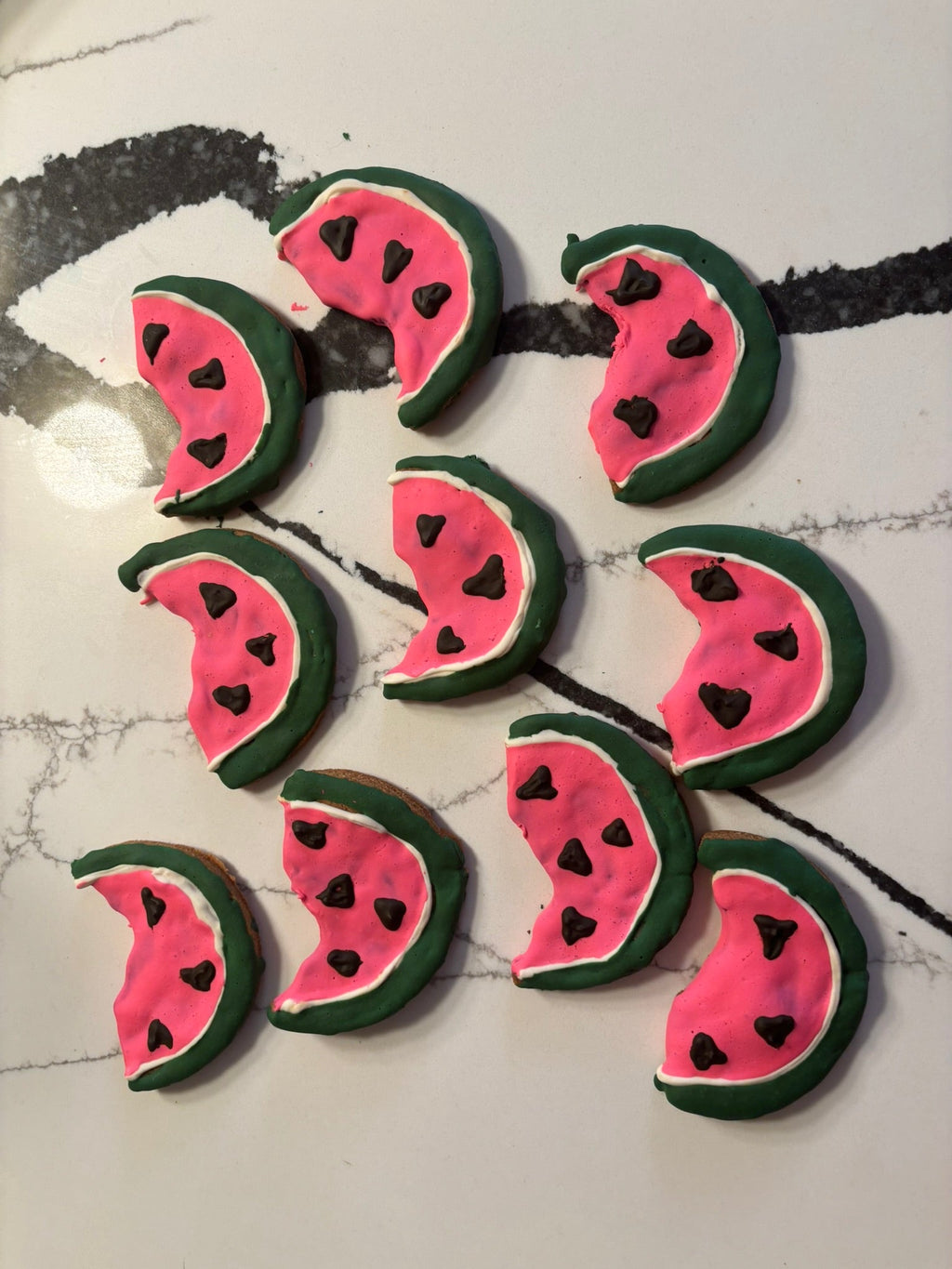 {{product_title}} - Cookies Wagging Friends Boutique