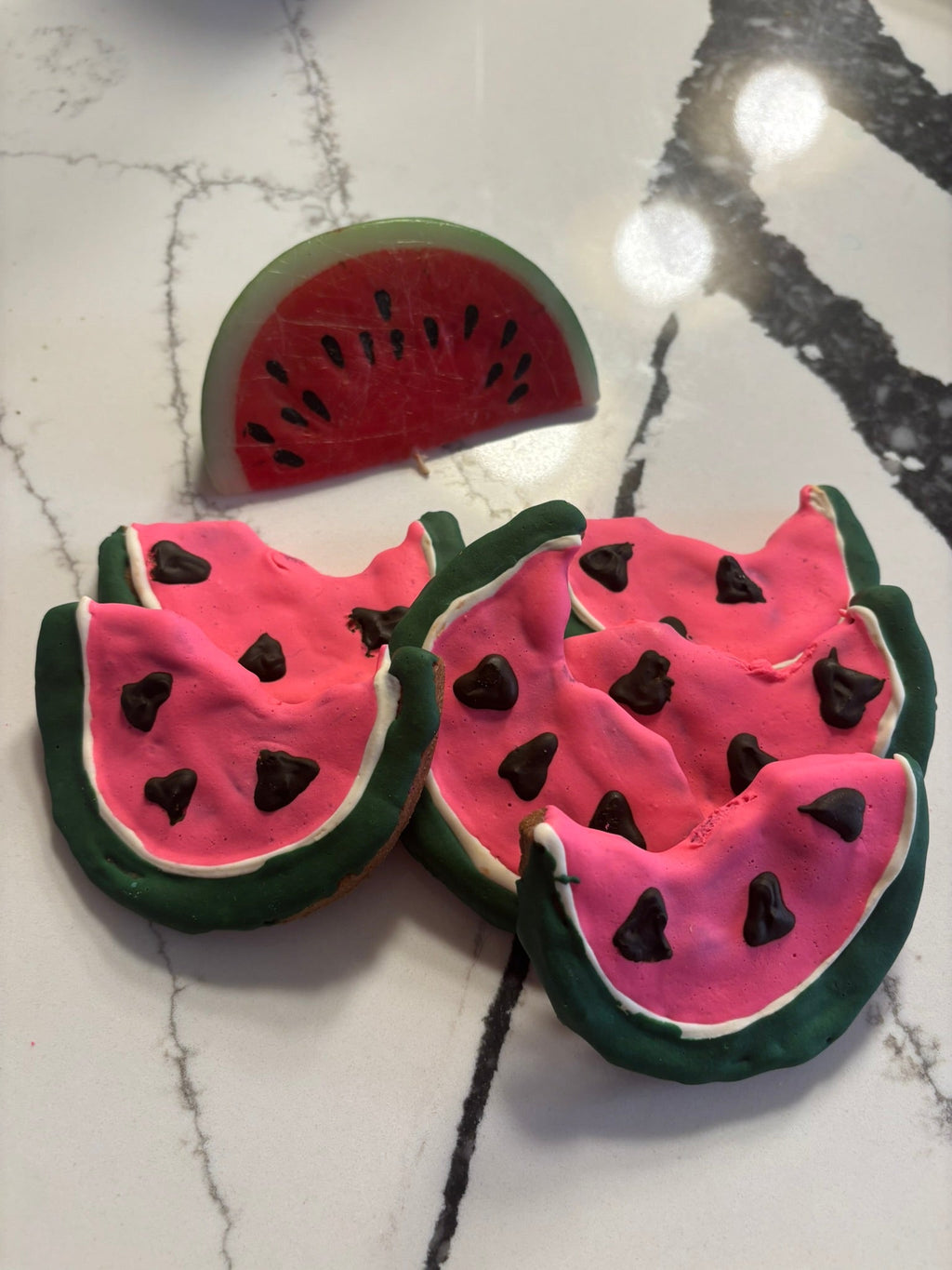 {{product_title}} - Cookies Wagging Friends Boutique