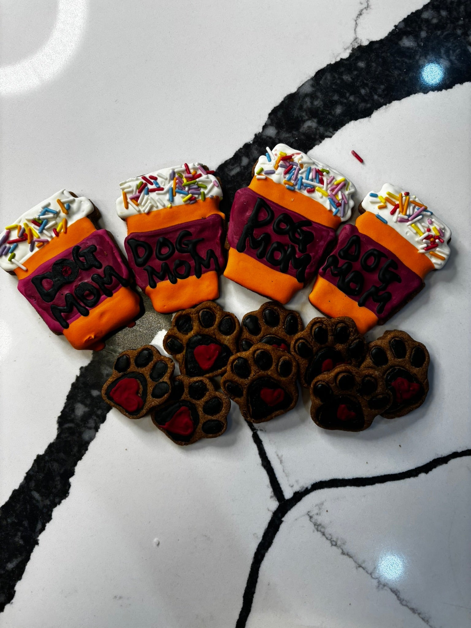 {{product_title}} - Cookies Wagging Friends Boutique