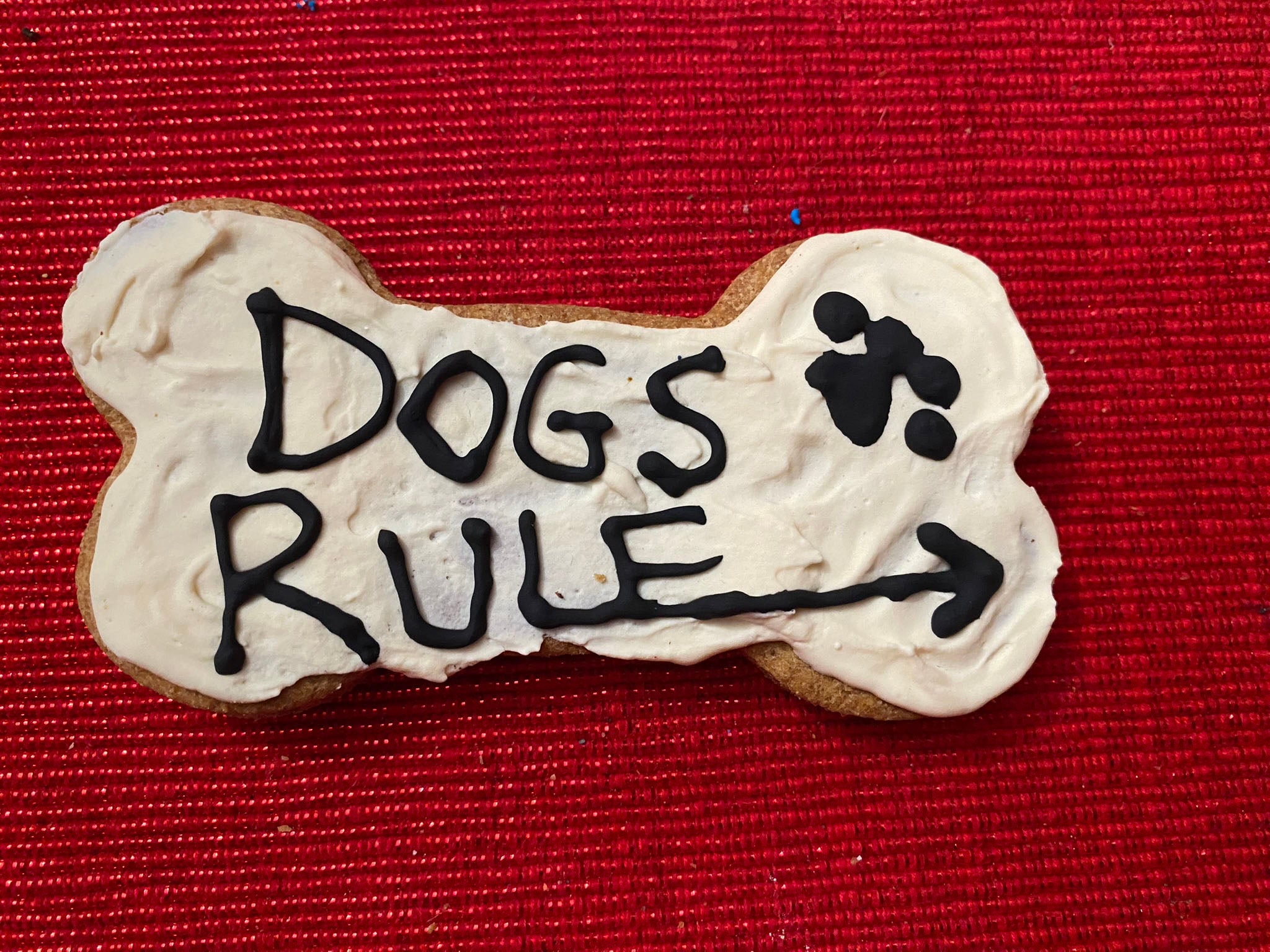 {{product_title}} - Cookies Wagging Friends Boutique