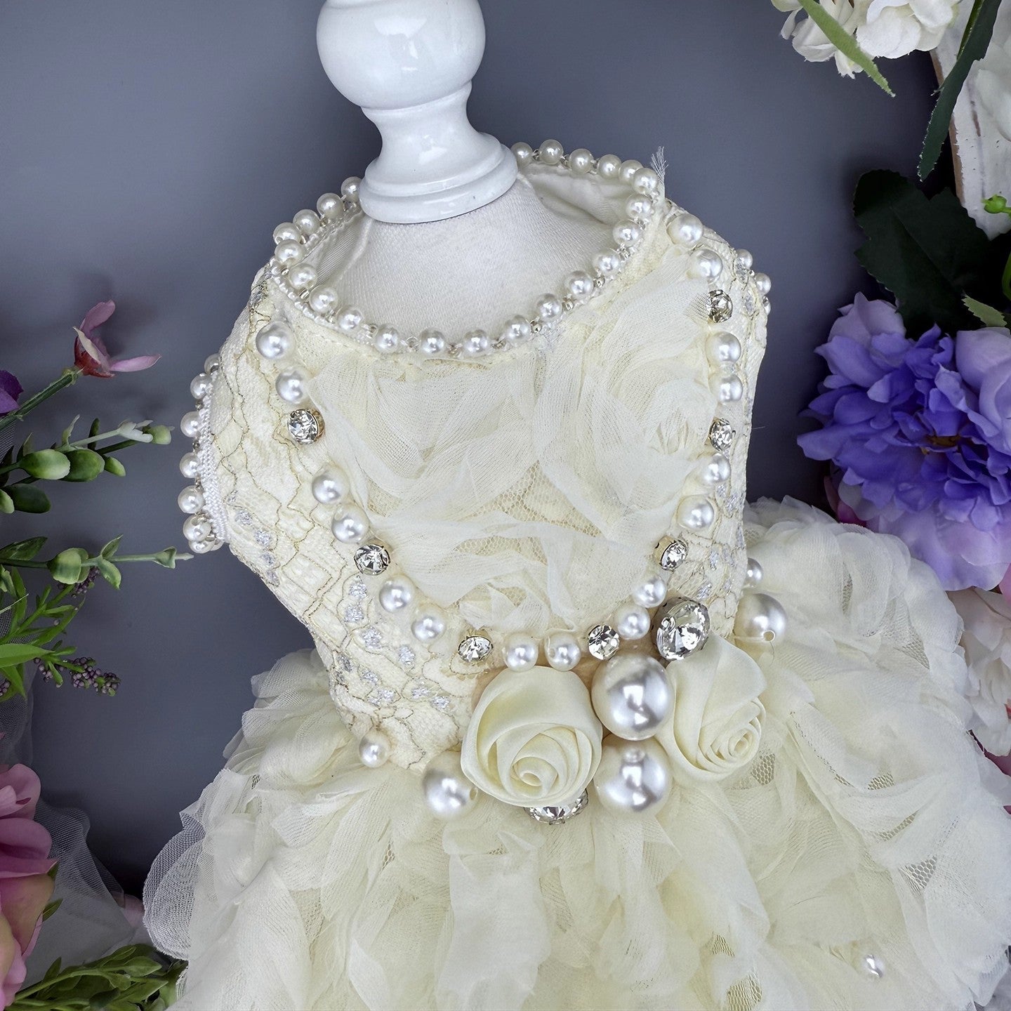 {{product_title}} - Cookies Wagging Friends Boutique