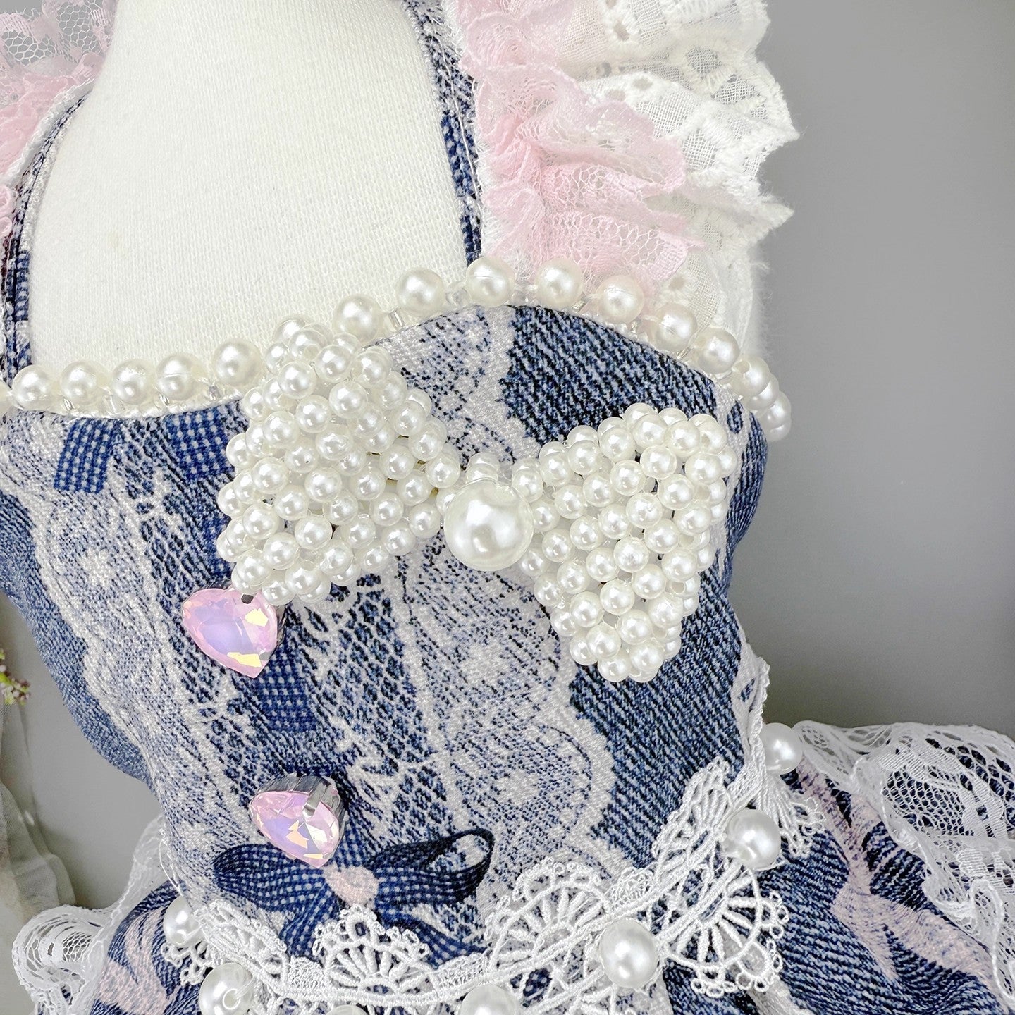 {{product_title}} - Cookies Wagging Friends Boutique