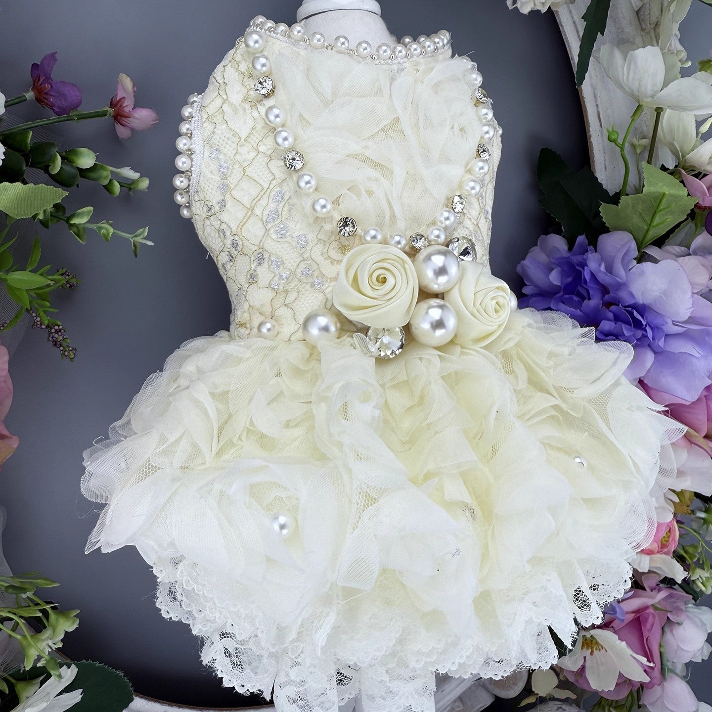 {{product_title}} - Cookies Wagging Friends Boutique