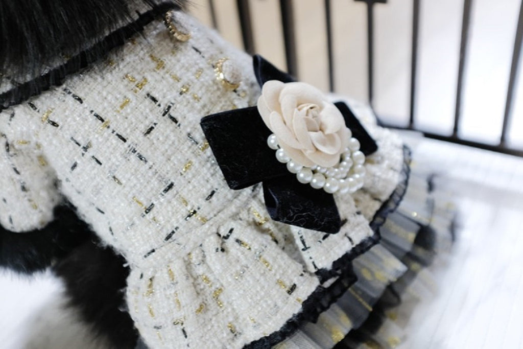 {{product_title}} - Cookies Wagging Friends Boutique