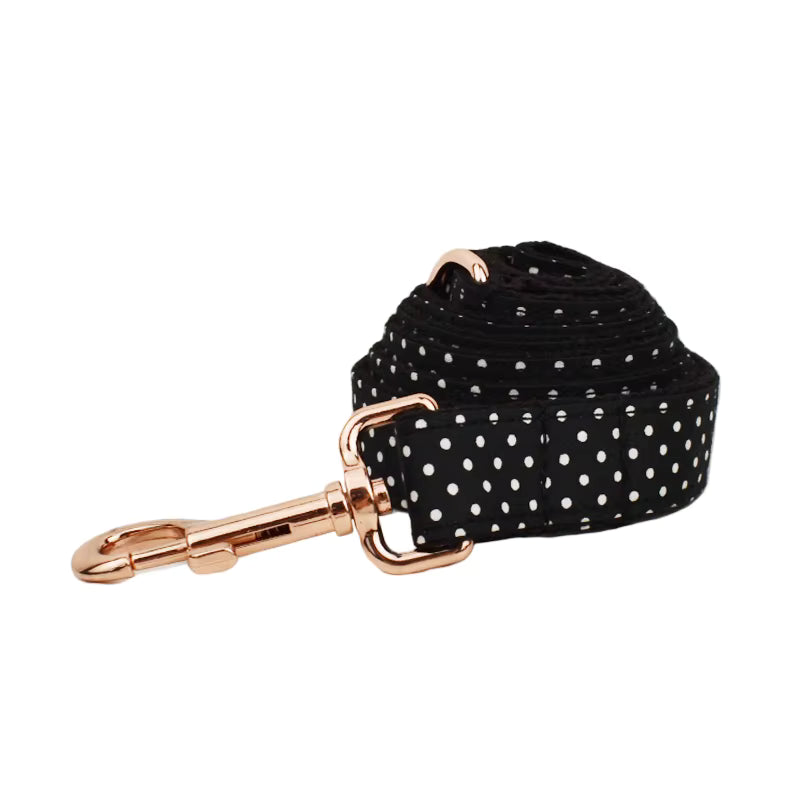 {{product_title}} - Cookies Wagging Friends Boutique