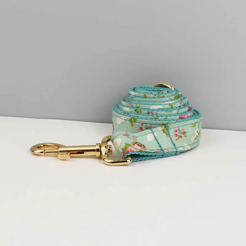 {{product_title}} - Cookies Wagging Friends Boutique