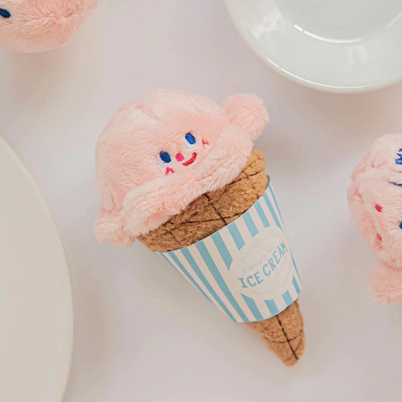 {{product_title}} - Cookies Wagging Friends Boutique