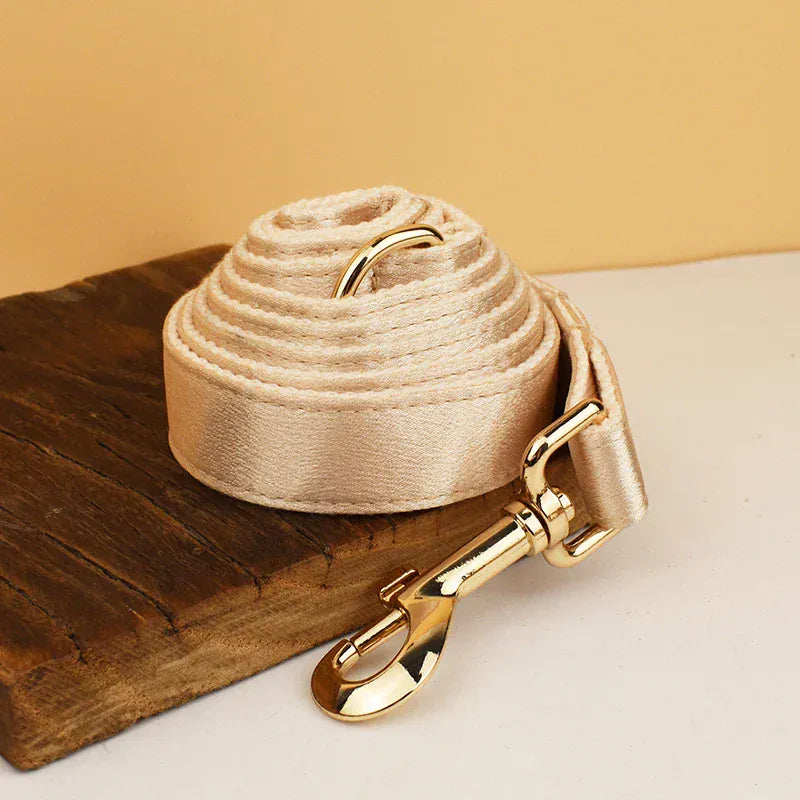 {{product_title}} - Cookies Wagging Friends Boutique