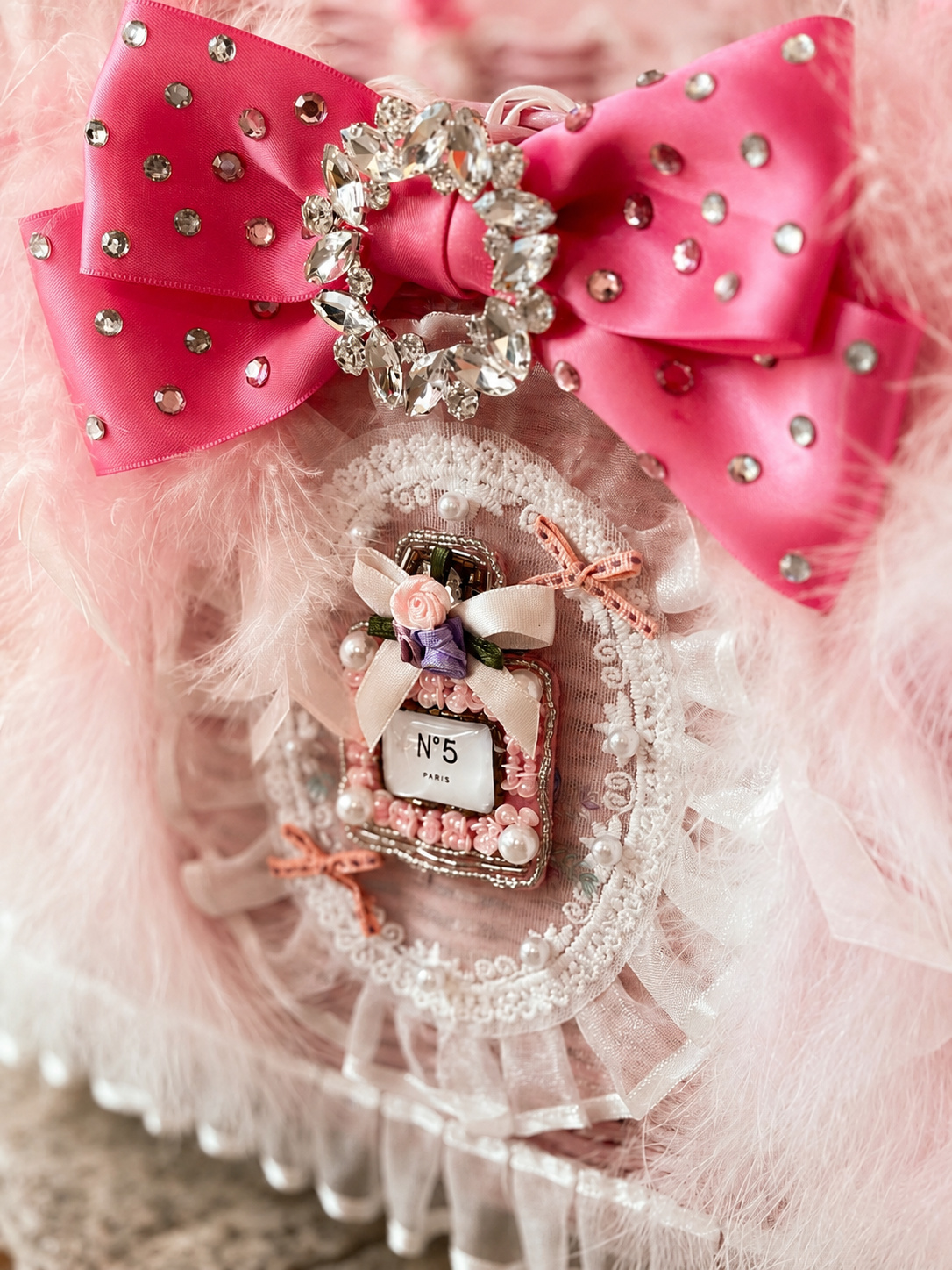Luxury Pink Feather Pet Carrier Bag with Bow & Crystal Charm – Designer Dog Tote for Small Dogs Cats