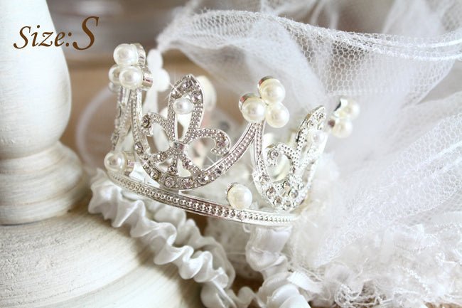 White pearl tiara crown with ornate silver filigree and ruffled veil—size S