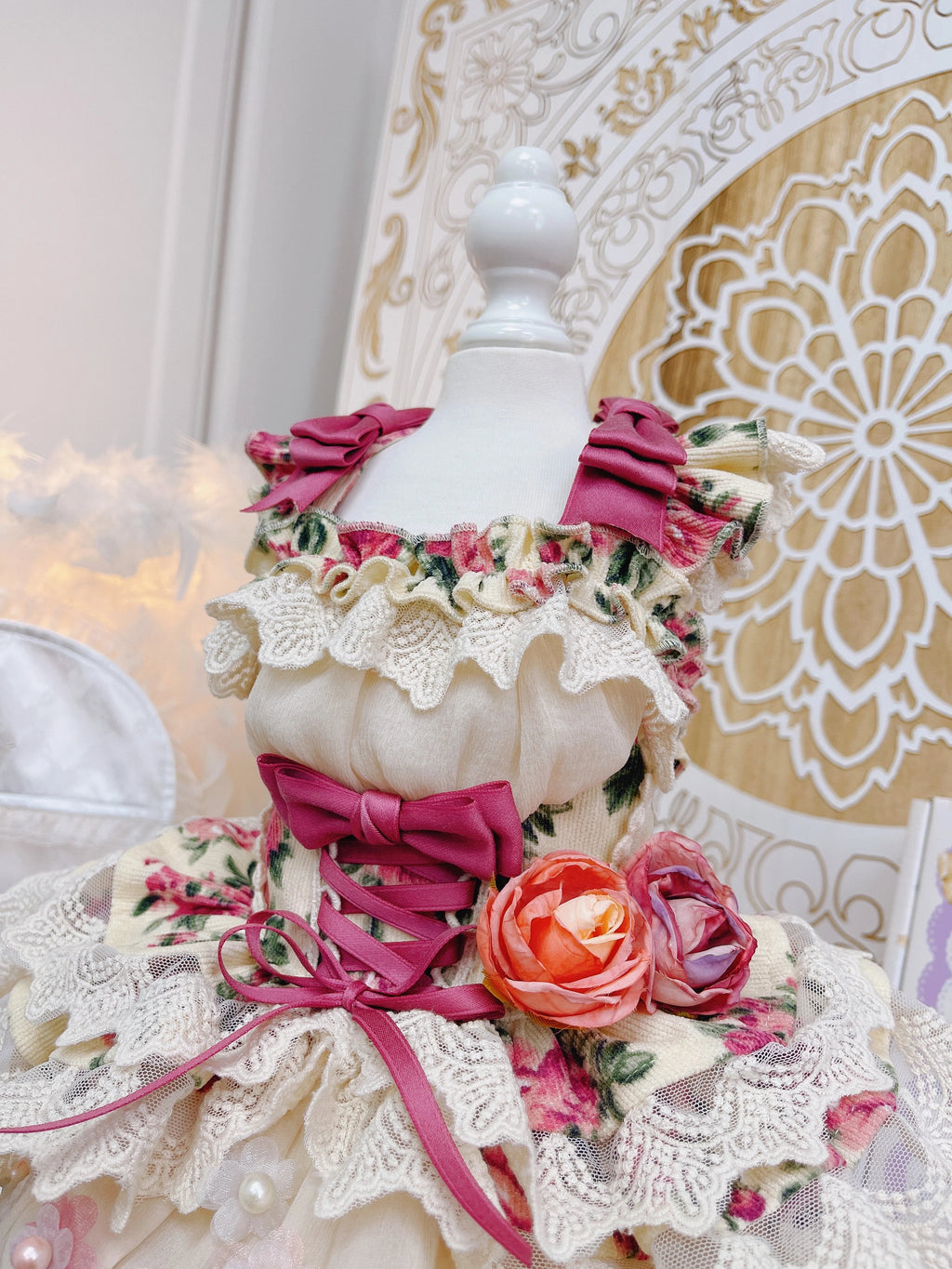 High quality Rosé Blossom Couture Dog Dress & Hat Set